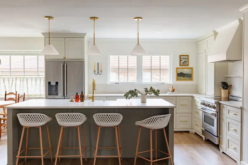 Ridglea Country Club Kitchen Remodel: a Ridglea Country Club Estates kitchen remodel by 6th Ave Homes in Fort Worth, photo 6