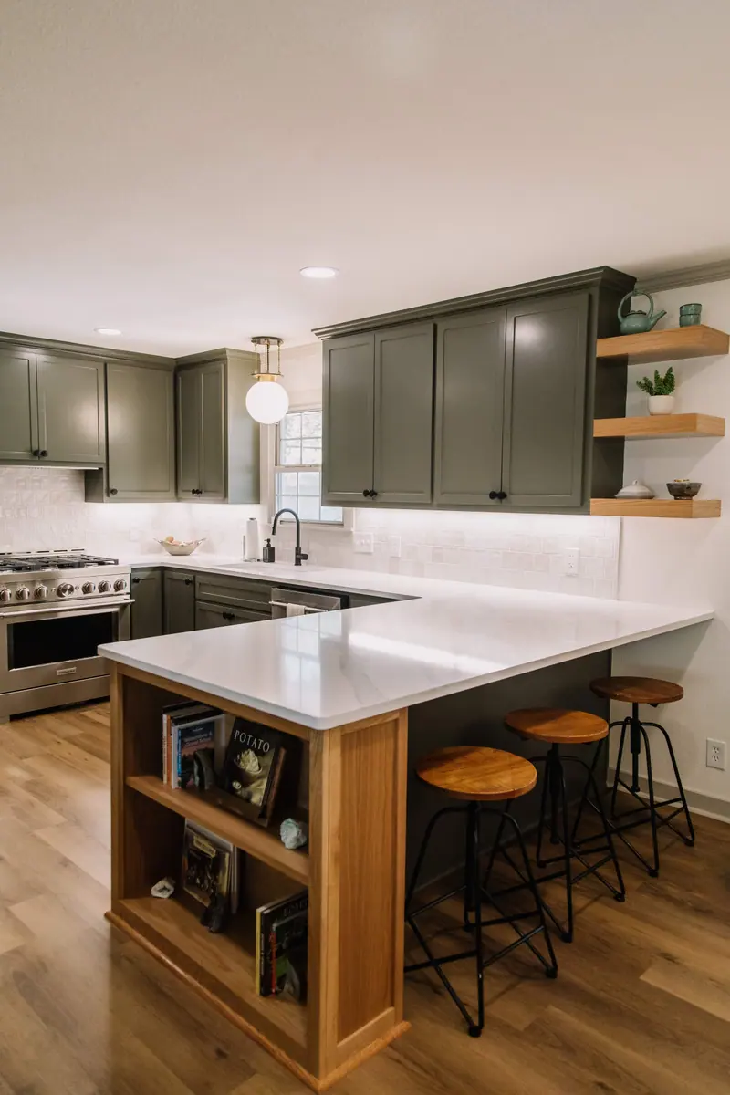 Ridglea Kitchen Remodel: a Ridglea kitchen remodel by 6th Ave Homes in Fort Worth, photo 8