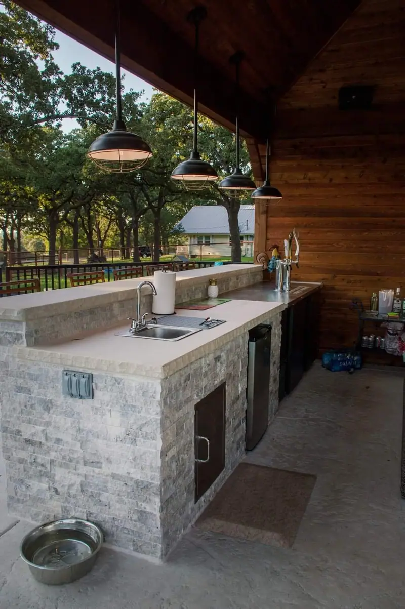 Aledo Outdoor Living: an Aledo outdoor living project by 6th Ave Homes in Fort Worth, photo 3