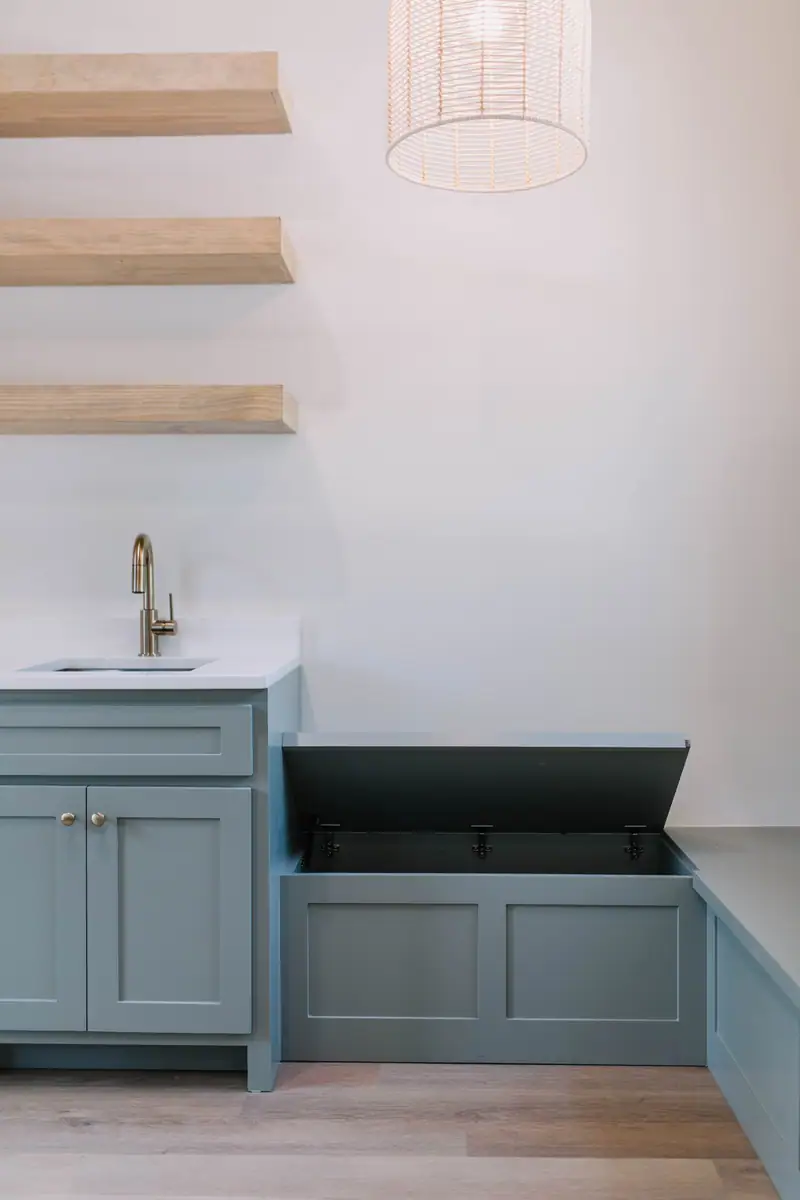 Arlington Heights Bungalow Remodel: an Arlington Heights kitchen remodel by 6th Ave Homes in Fort Worth, photo 6