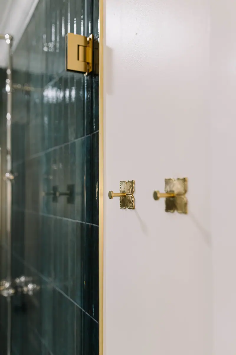 Berkeley Place Primary Bath Remodel: a Berkeley Place bath remodel by 6th Ave Homes in Fort Worth, photo 6