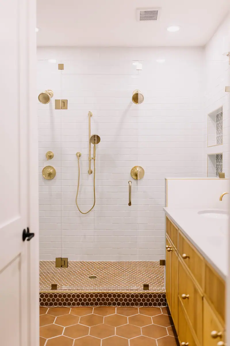 Contemporary Spanish-Revival Remodel: a Berkeley Place home addition by 6th Ave Homes in Fort Worth, photo 11
