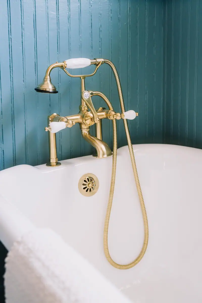 Fairmount Bath Design: a Fairmount interior design project by 6th Ave Homes in Fort Worth, photo 6