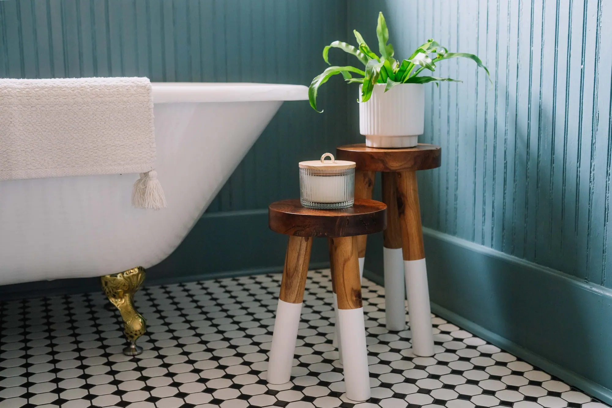 Fairmount Bath Design: a Fairmount interior design project by 6th Ave Homes in Fort Worth