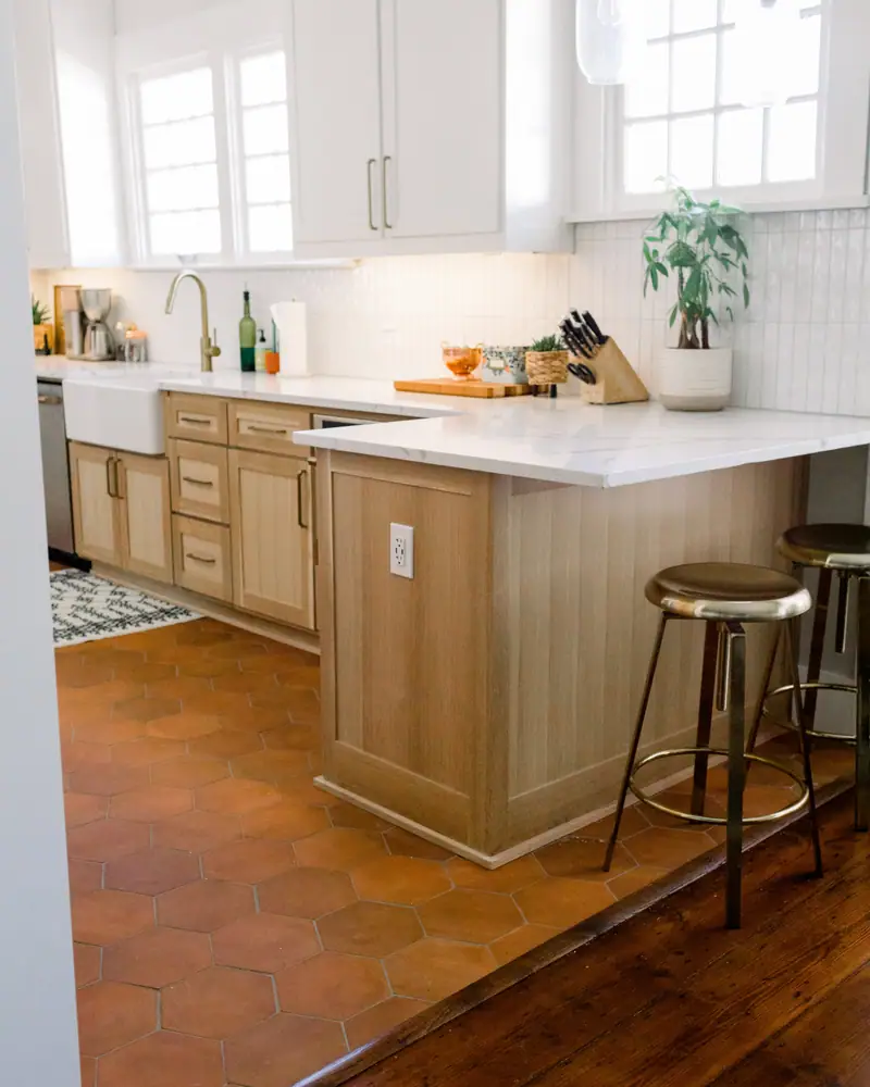 Fairmount Kitchen Remodel: a Fairmount kitchen remodel by 6th Ave Homes in Fort Worth, photo 14