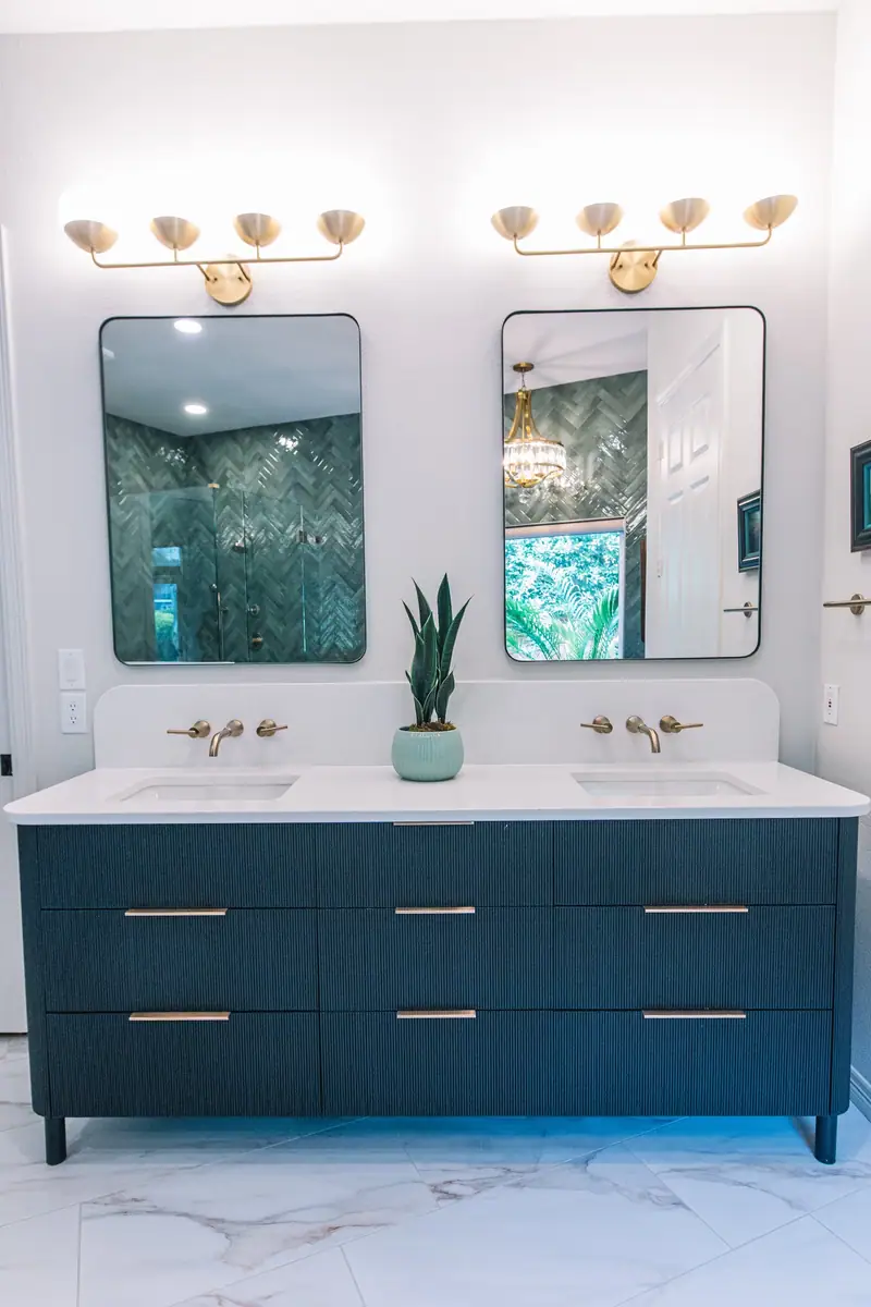 Mira Vista Primary Bath Refresh: a Mira Vista bath remodel by 6th Ave Homes in Fort Worth, photo 6
