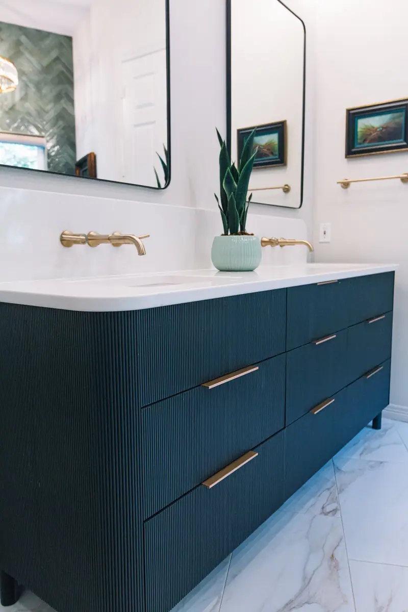 Mira Vista Primary Bath Refresh: a Mira Vista bath remodel by 6th Ave Homes in Fort Worth, photo 7