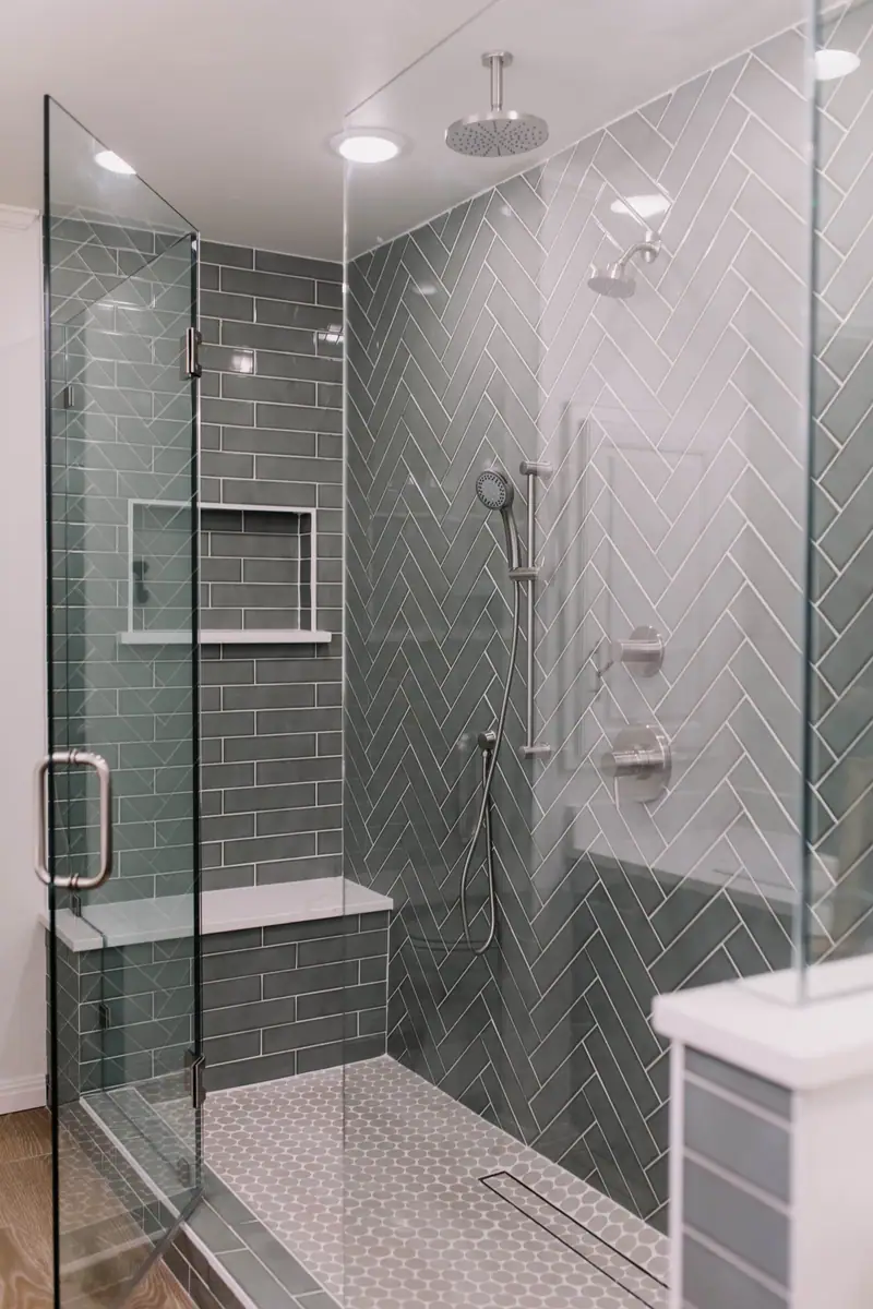 Overton Park Primary Bath Remodel: an Overton Park bath remodel by 6th Ave Homes in Fort Worth, photo 3