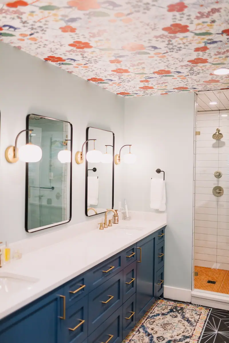 Overton Park Primary Bath: an Overton Park bath remodel by 6th Ave Homes in Fort Worth, photo 15