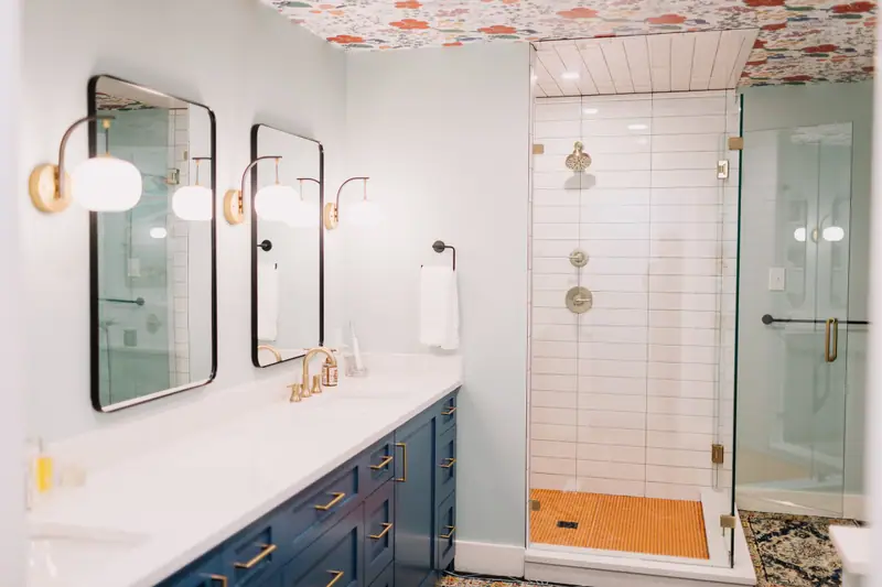 Overton Park Primary Bath: an Overton Park bath remodel by 6th Ave Homes in Fort Worth, photo 16