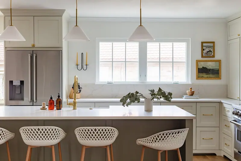 Ridglea Country Club Kitchen Remodel: a Ridglea Country Club Estates kitchen remodel by 6th Ave Homes in Fort Worth