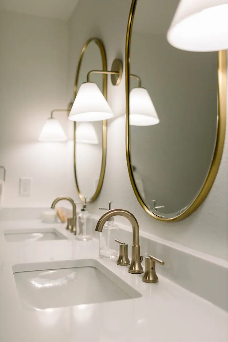 Ridglea Hills Bath Remodel: a Ridglea Hills bath remodel by 6th Ave Homes in Fort Worth, photo 2