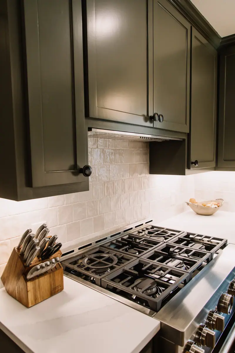 Ridglea Kitchen Remodel: a Ridglea kitchen remodel by 6th Ave Homes in Fort Worth, photo 5