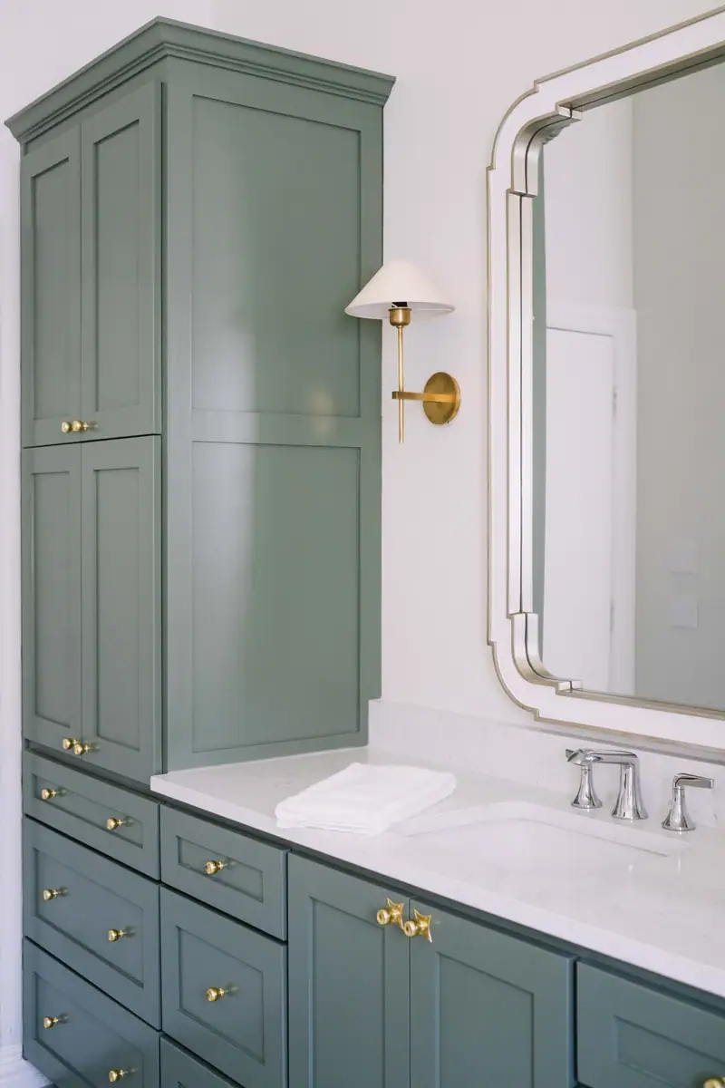 Riverwood Bath Remodel: a Riverwood bath remodel by 6th Ave Homes in Fort Worth, photo 5