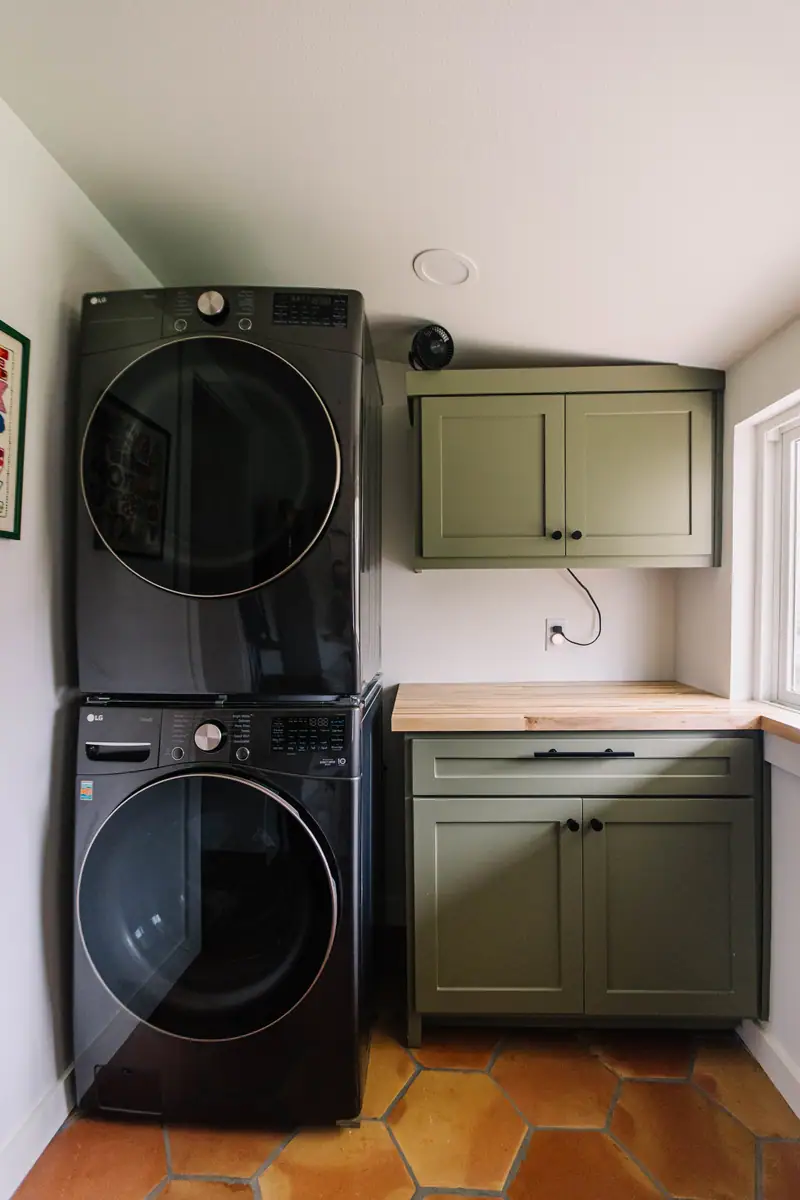 Arlington Heights Small-Space Remodel: an Arlington Heights kitchen remodel by 6th Ave Homes in Fort Worth, photo 19