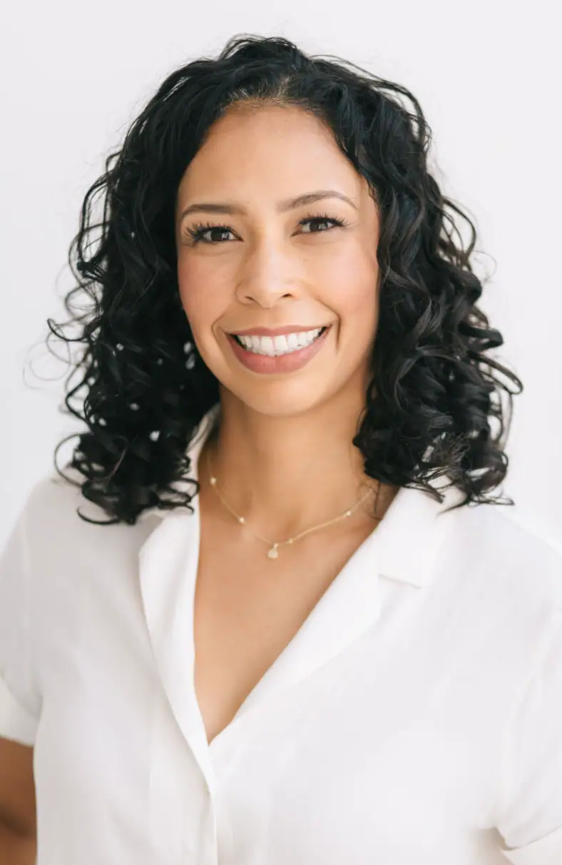 Elizabeth Olivas, 6th Ave Homes